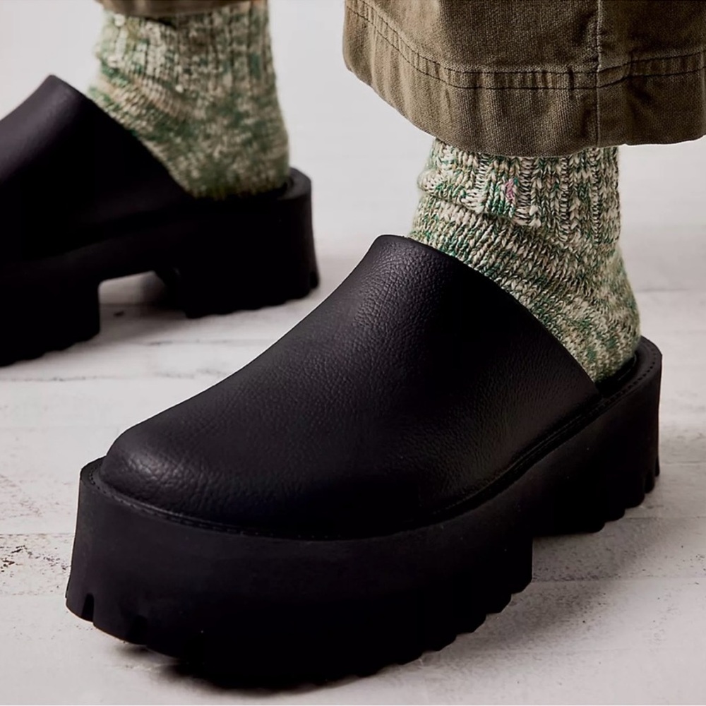 Jeffrey Campbell Black Platform Mule